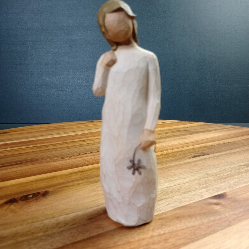 Willow Tree Angel Figurine Remember Susan Lordi Demdaco 2005‎